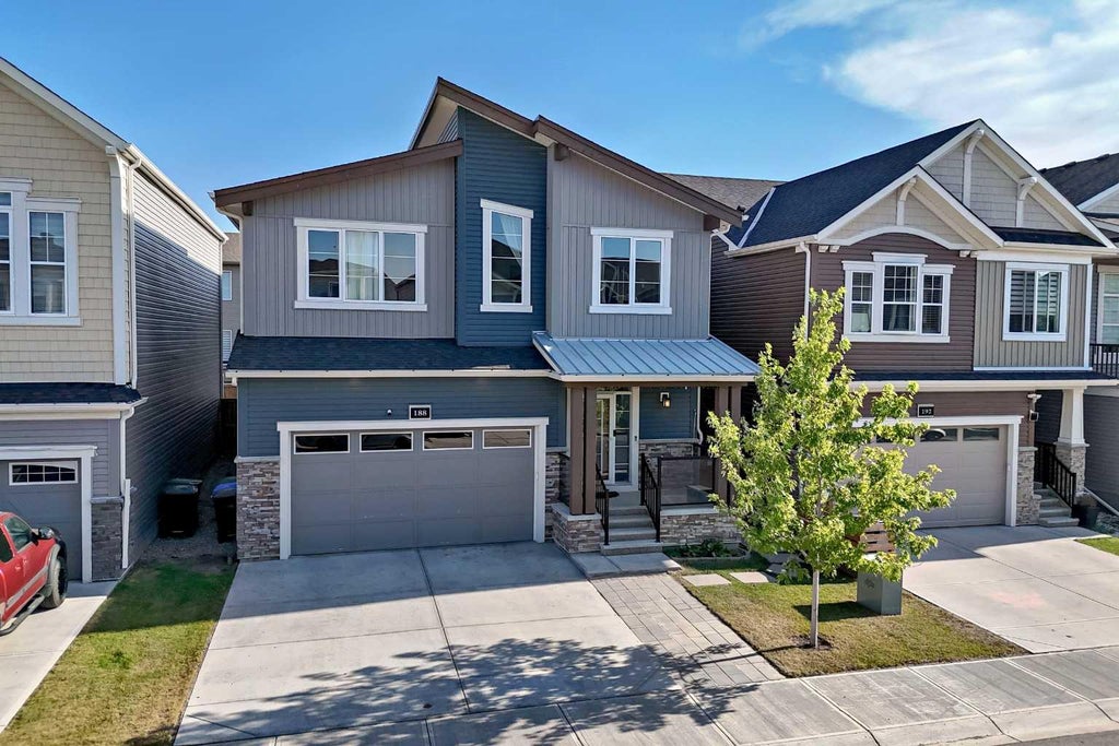 Photo of 188 Carrington Crescent NW, Calgary, AB T3P 1R1 (MLS # A2348732)