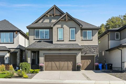 224 Cranbrook Drive SE Calgary AB T3M 3C8
