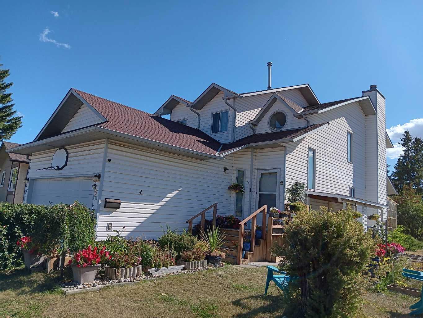 4 Fallingworth Bay NE