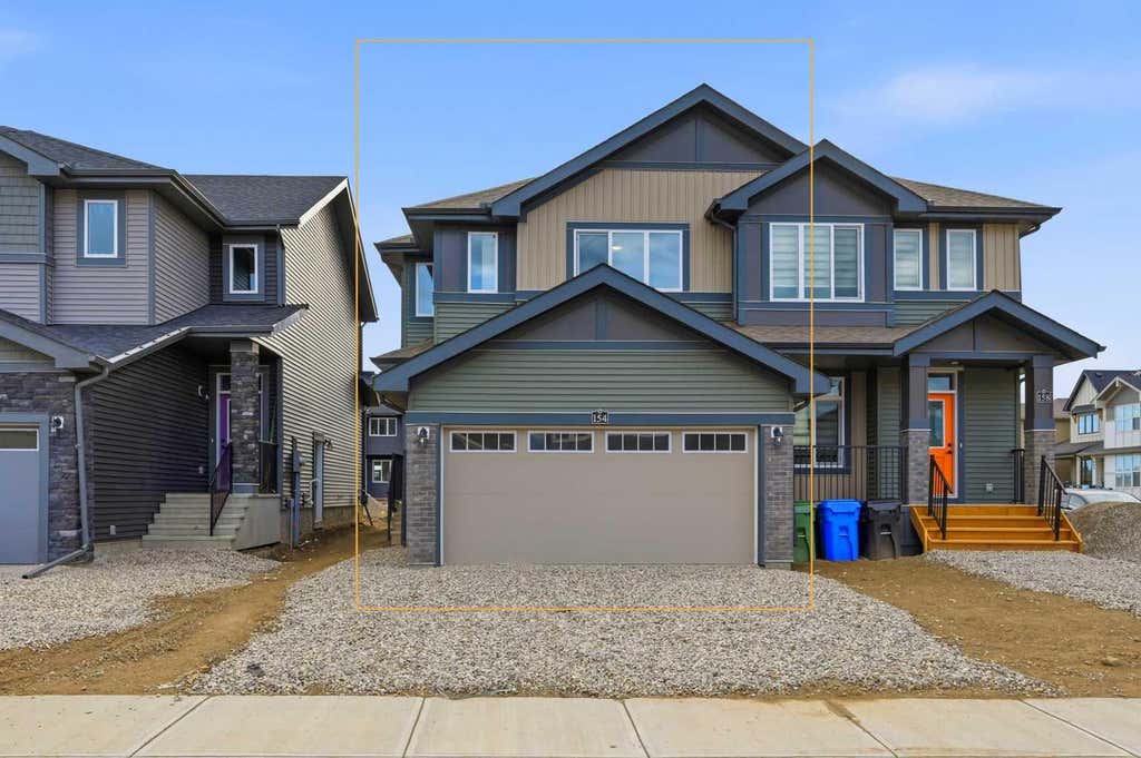 Photo of 154 Belvedere Crescent SE, Calgary, AB T2A 7Y5 (MLS # A2321161)