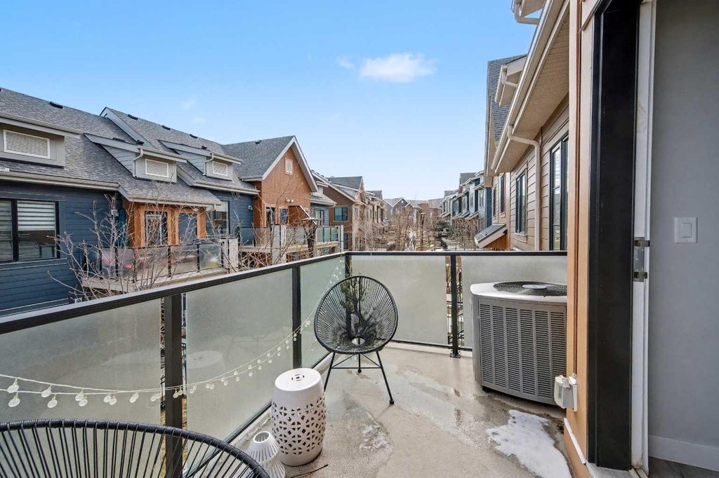 Photo of 117 Livingston Common NE, Calgary, AB T3P 1K1 (MLS # A2309535)