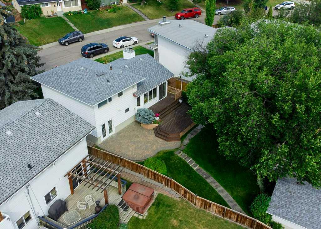 4808 Nordegg Crescent NW