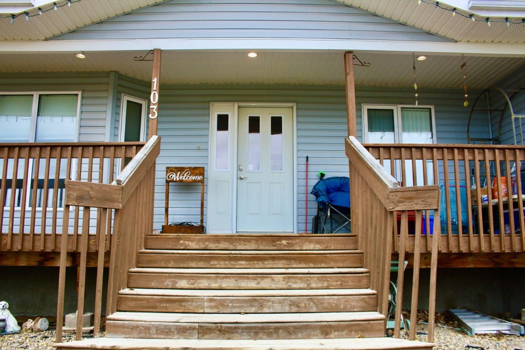 Photo of 103 2nd Avenue W, Marsden, SK S0M 1P0 (MLS # A2319174)