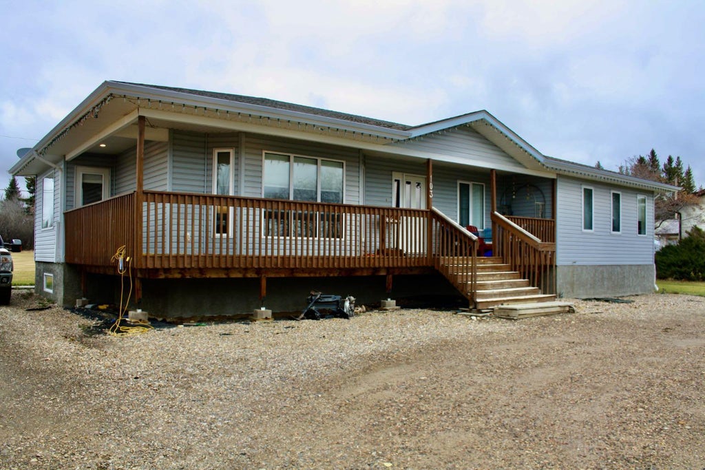 Photo of 103 2nd Avenue W, Marsden, SK S0M 1P0 (MLS # A2319174)