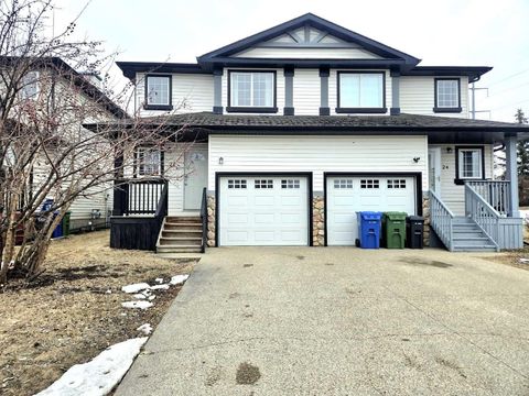 Photo of 22 arthur Close, Red Deer, AB T4R 3M6 (MLS # A2300341)
