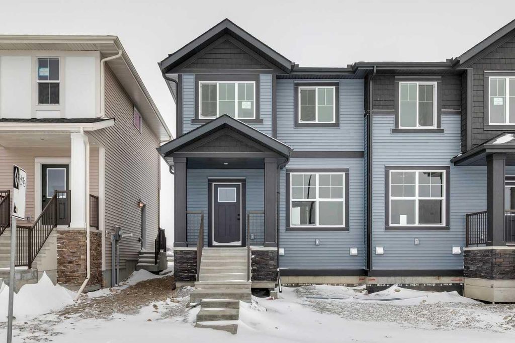 Photo of 43 Appaloosa Way, Cochrane, AB T4C 3B7 (MLS # A2284650)