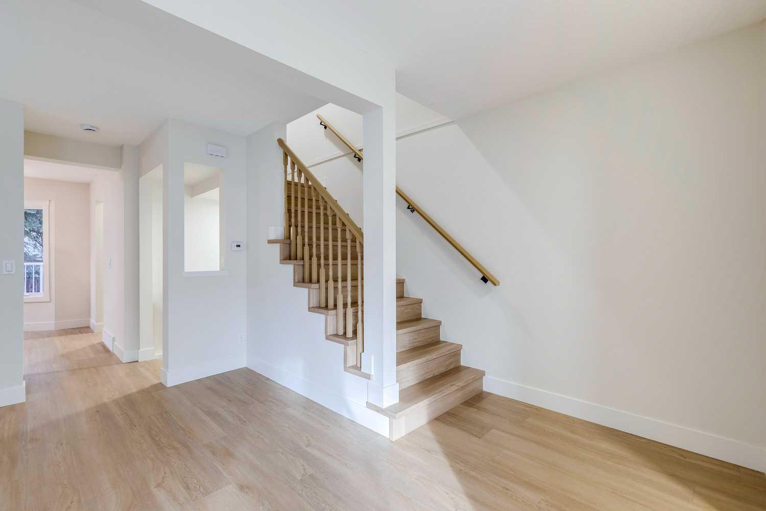 246 Cedarwood Park SW