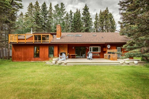 Photo of 28 Wolf Drive Dr, Rural Rocky View County, AB T3Z 1A3 (MLS # A2278748)