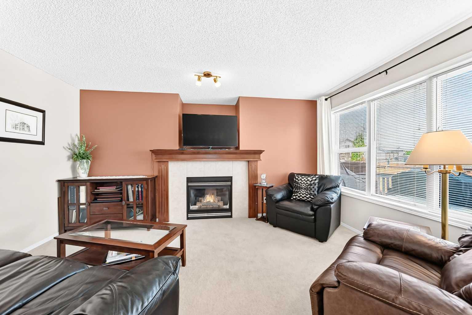 6 Cimarron Grove Way
