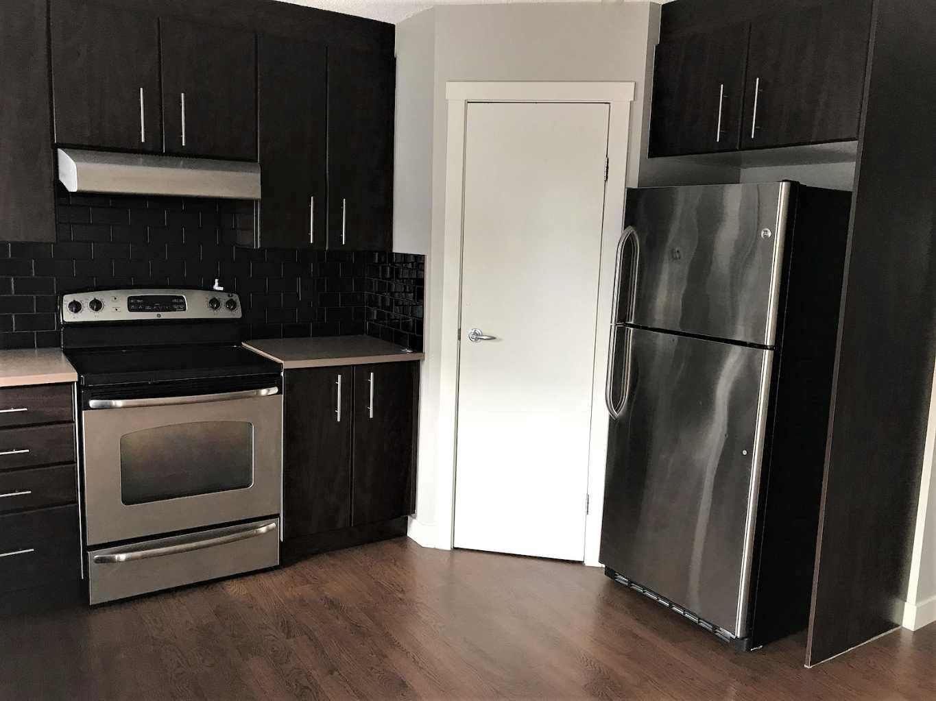 2445 Kingsland Road SE 1206