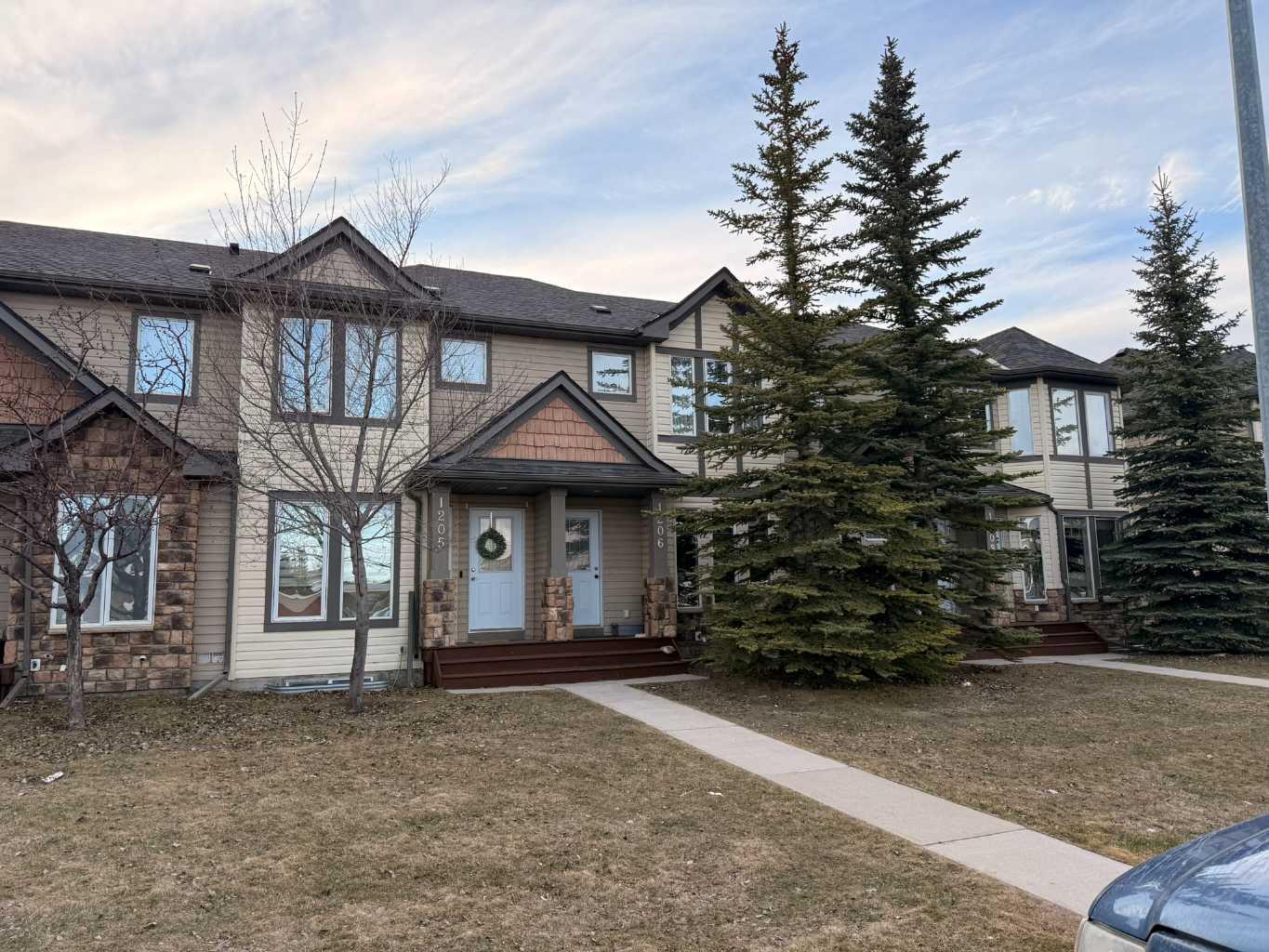 2445 Kingsland Road SE 1206