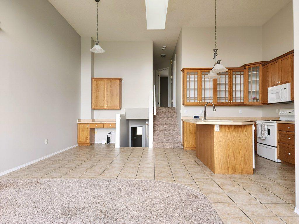 Photo of 67 Blackfoot Boulevard W, Lethbridge, AB T1K 7N7 (MLS # A2321973)