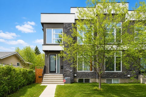 Photo of 4905 21 Avenue NW, Calgary, AB T3B 0X1 (MLS # A2311337)