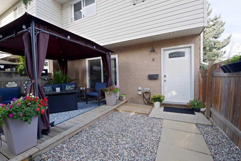 Photo of 1915 18 Avenue N #9, Lethbridge, AB T1H 4V6 (MLS # A2342391)