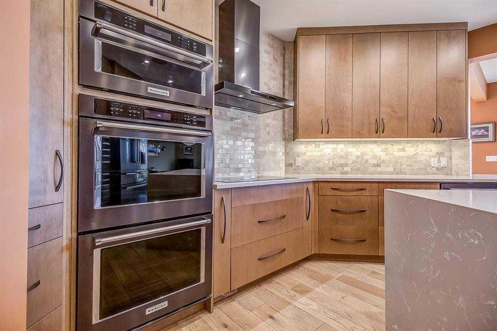 39 Slopes Grove SW