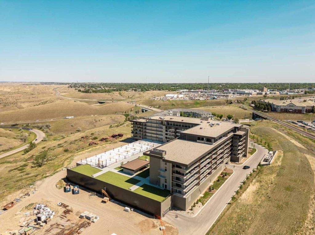 Photo of 102 Scenic Drive N #218, Lethbridge, AB T1J 0J4 (MLS # A2291249)