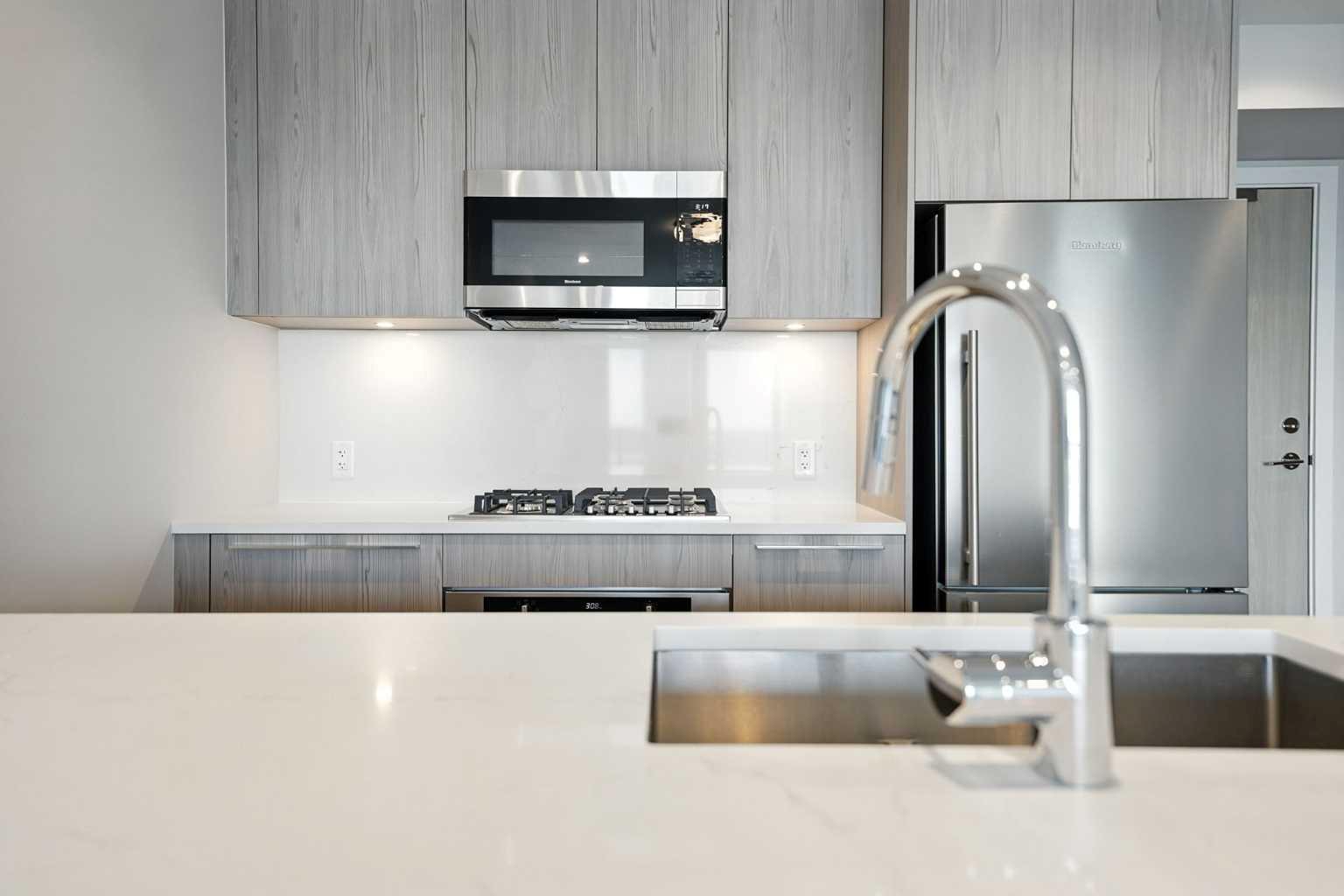 530 3 Street SE 1407