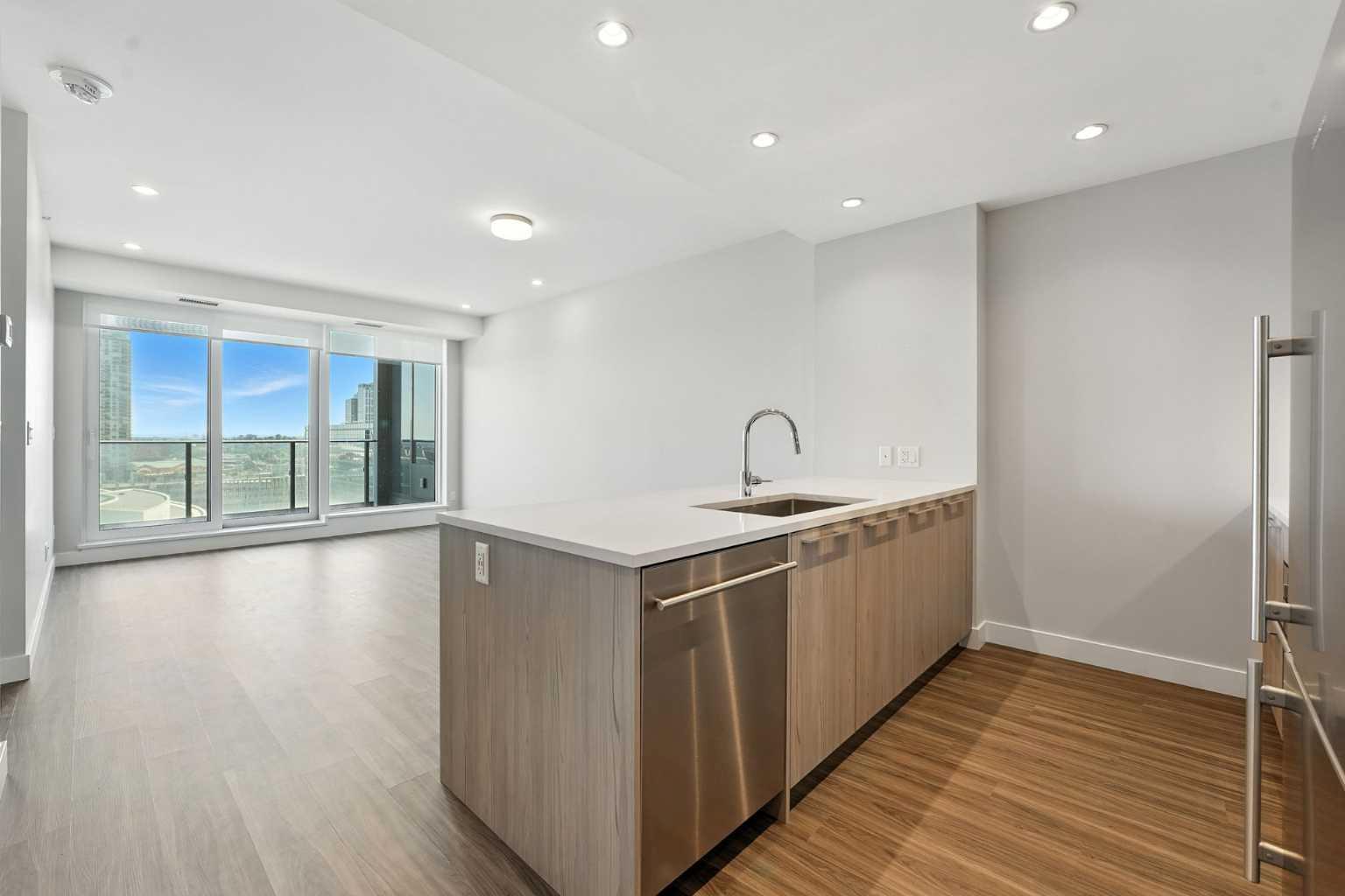 530 3 Street SE 1407