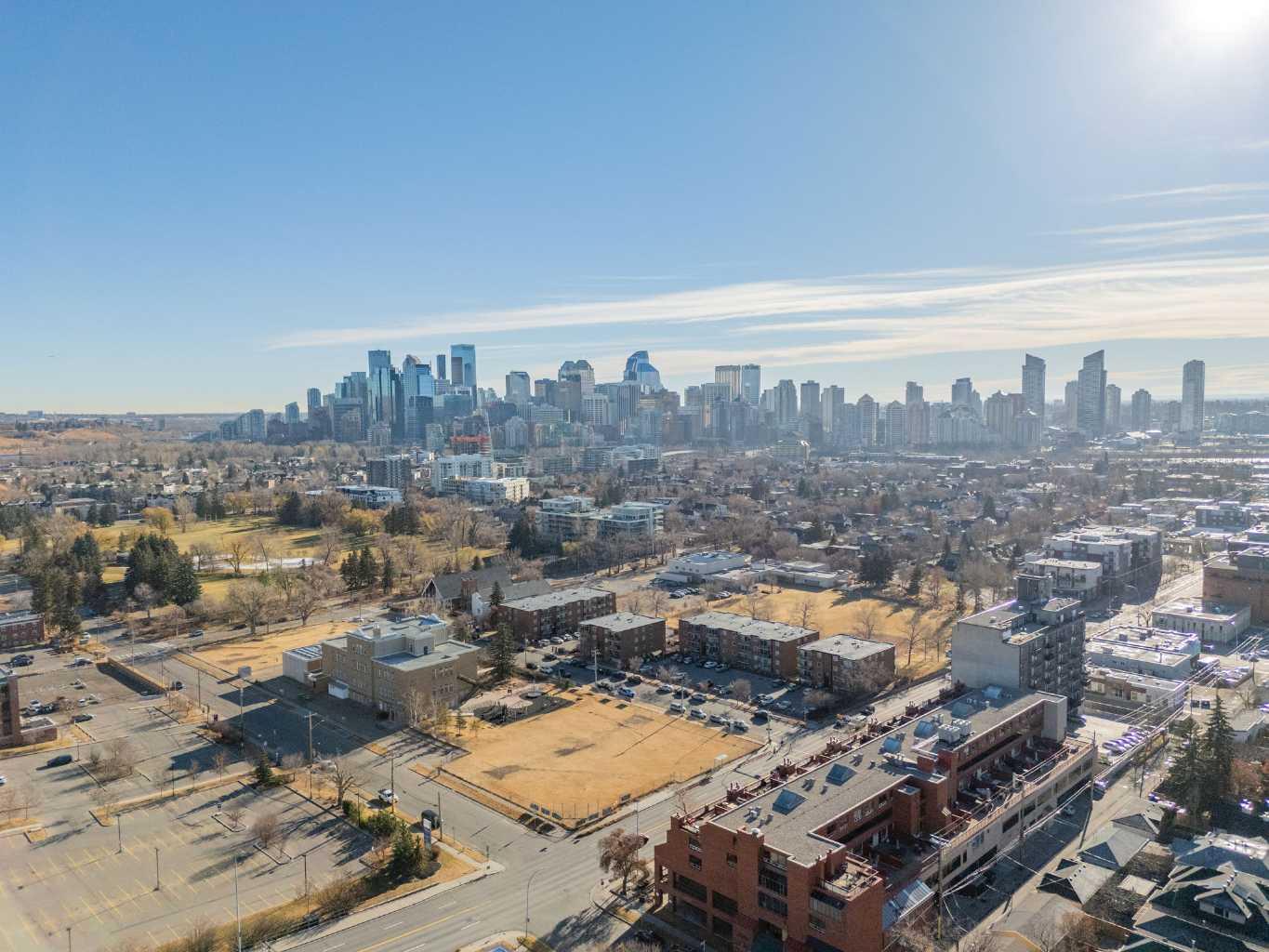 1421 7 Avenue NW 438