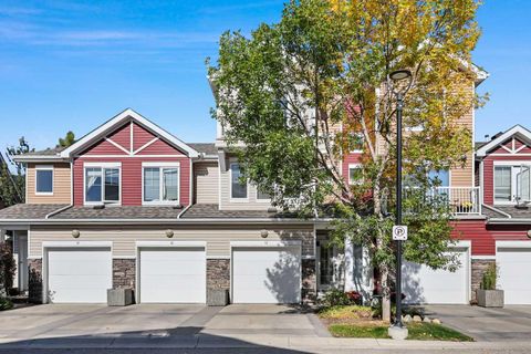 Photo of 12 Chaparral Ridge Park SE, Calgary, AB T2X 0E4 (MLS # A2262864) Photo of 12 Chaparral Ridge Park SE, Calgary, AB T2X 0E4 (MLS # A2262864)