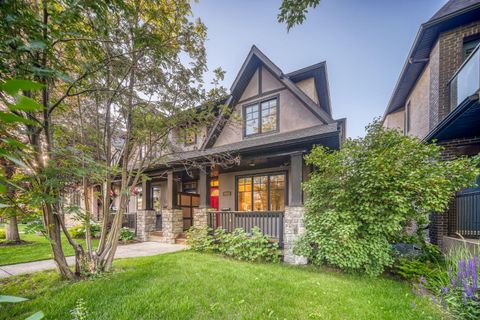 Photo of 2530 3 Avenue NW, Calgary, AB T2N 0L3 (MLS # A2326563)
