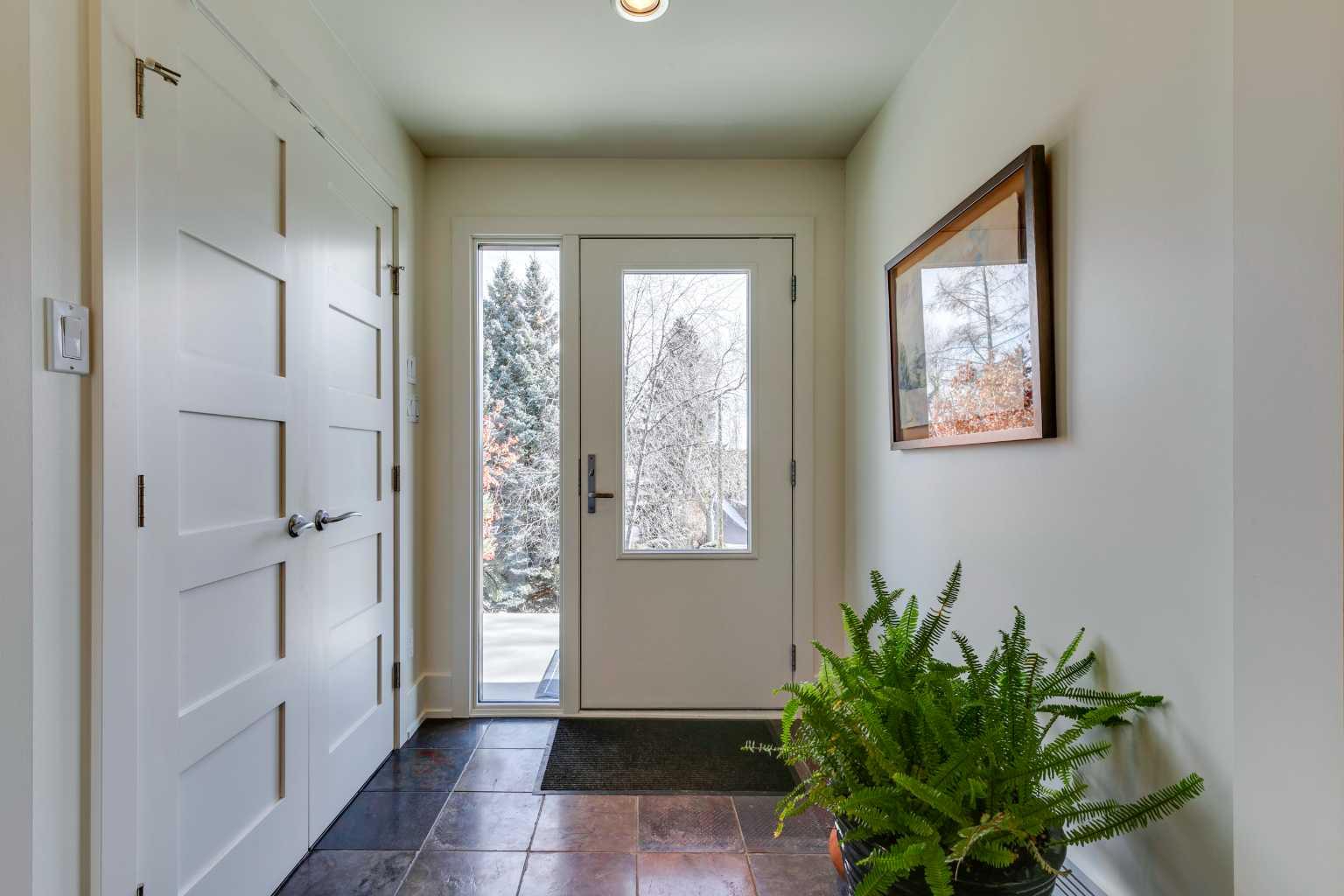 704 Prospect Avenue SW