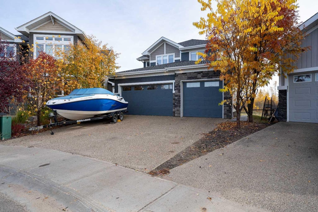Photo of 424 Dixon Road, Fort McMurray, AB T9H 2Y6 (MLS # A2351853)