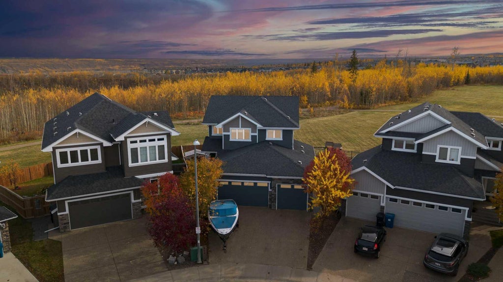 Photo of 424 Dixon Road, Fort McMurray, AB T9H 2Y6 (MLS # A2351853)