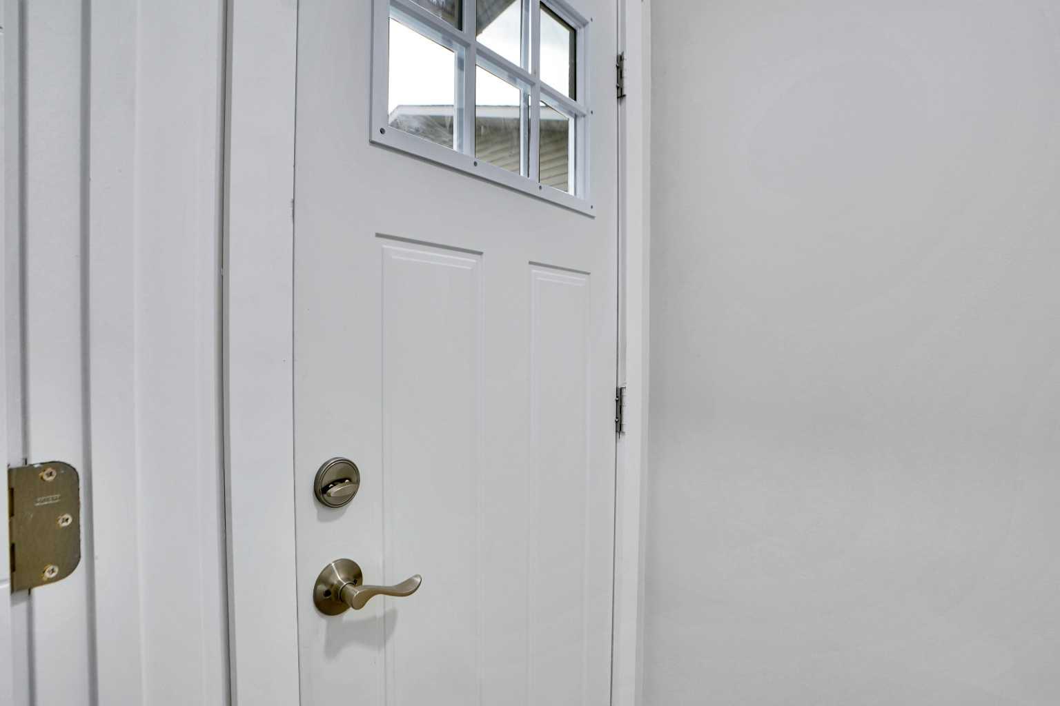 903B Queensland Drive SE