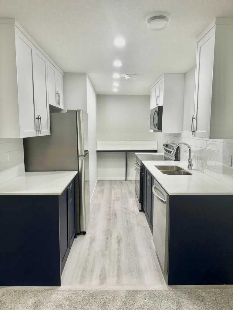 Photo of 94 aquila Drive, Calgary, AB T3R 2C4 (MLS # A2324942)