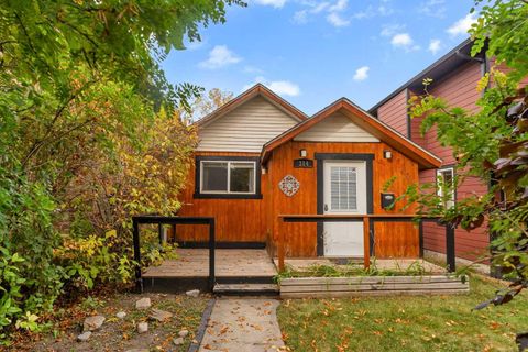 314 8 Avenue NE Calgary AB T2E 0P9
