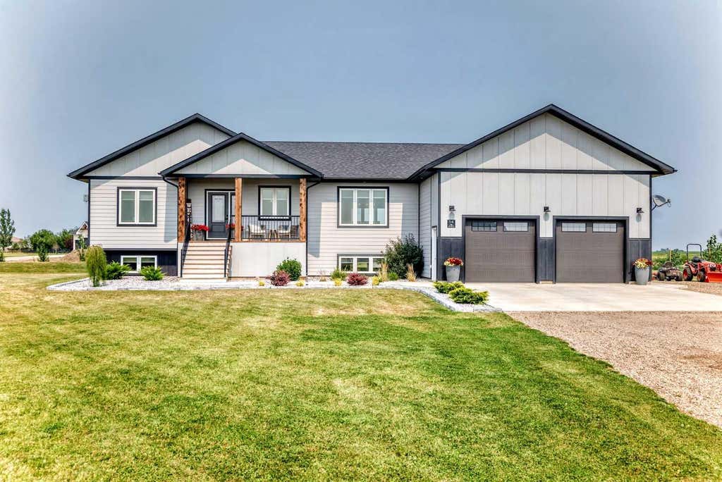 Photo of 14 Countrylane Road, Rural Taber, M.D. of, AB T1G 2C7 (MLS # A2336348)