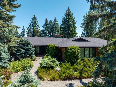 Photo of 88 Massey Place SW, Calgary, AB T2V 2G8 (MLS # A2347234)