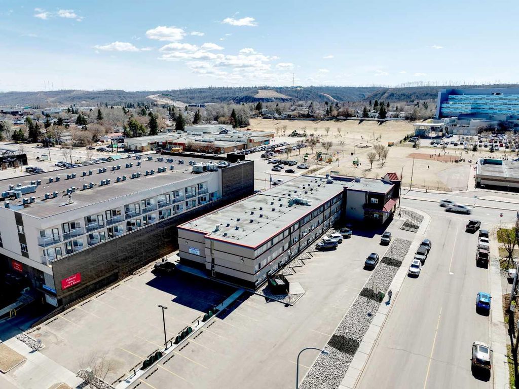 Photo of 8538 Franklin Avenue, Fort McMurray, AB T9H 2J3 (MLS # A2147396)