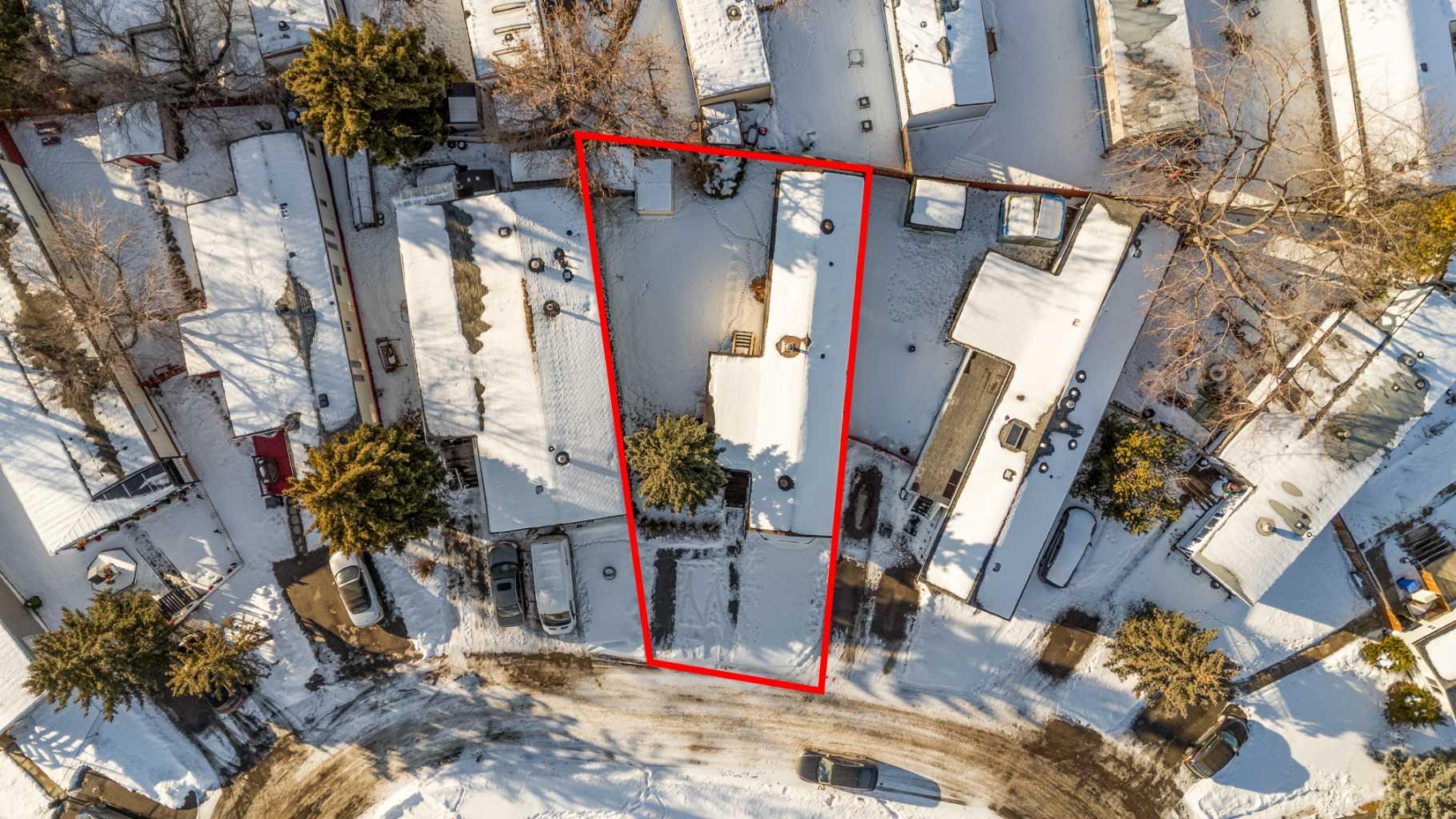 6724 17 Avenue SE 40