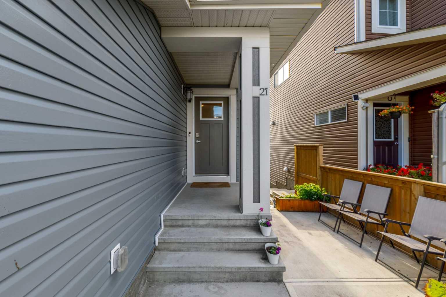 27 Lucas Terrace NW