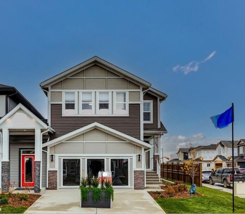 297 Homestead Terrace NE Calgary AB T3J 5S2