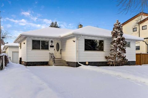 Photo of 88 Westminster Drive SW, Calgary, AB T2C 2T1 (MLS # A2273616)