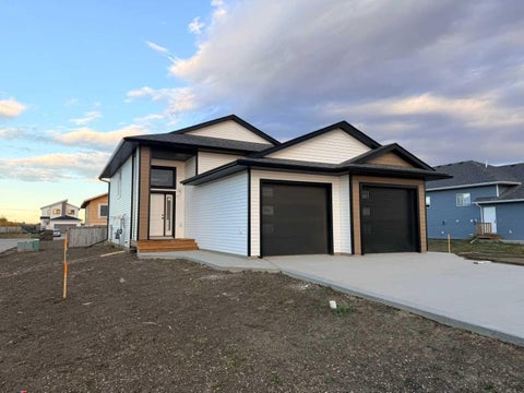 Photo of 8202 87 Street, Grande Prairie, AB T8V 6J3 (MLS # A2350244)