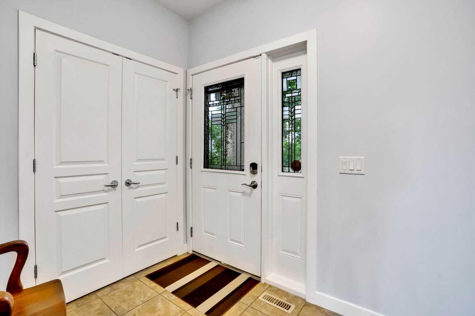 1728 Luxstone Drive SW