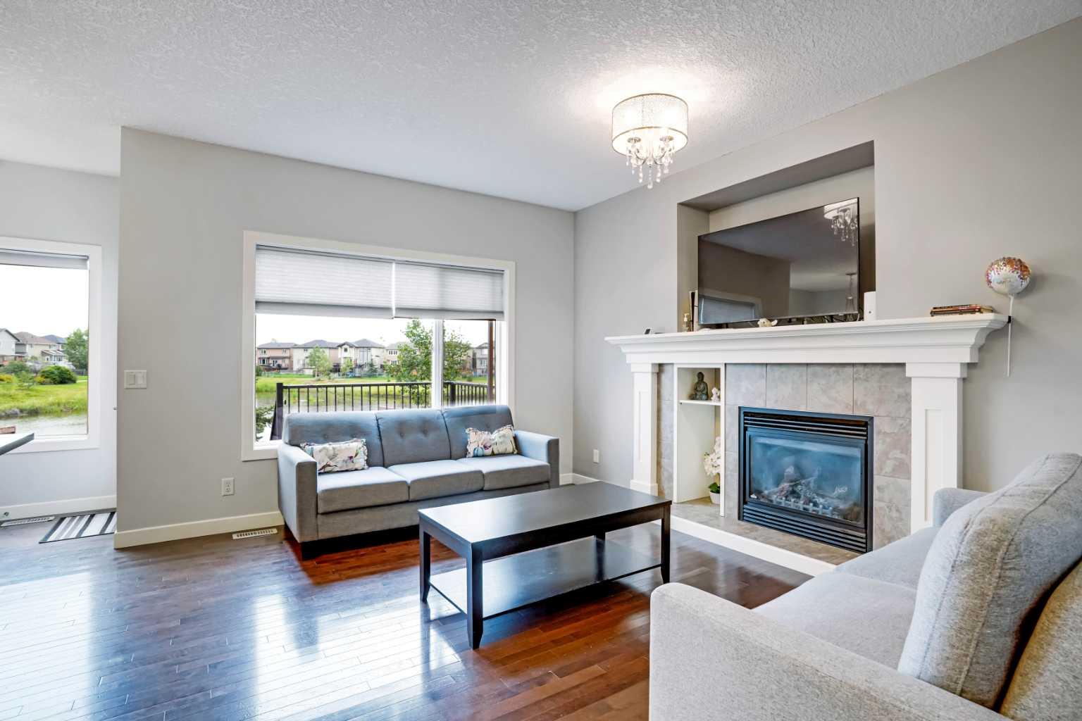 1728 Luxstone Drive SW