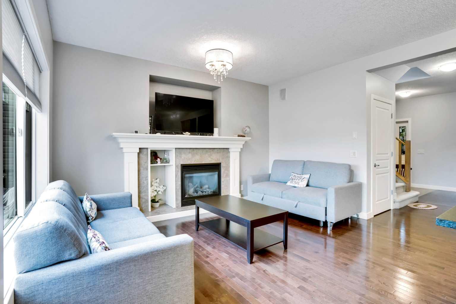 1728 Luxstone Drive SW