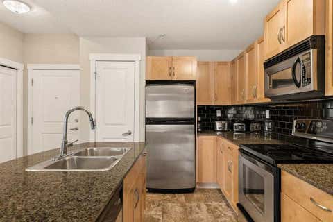 Photo of 5605 Henwood Street SW #3412, Calgary, AB T3E 7R2 (MLS # A2335550)
