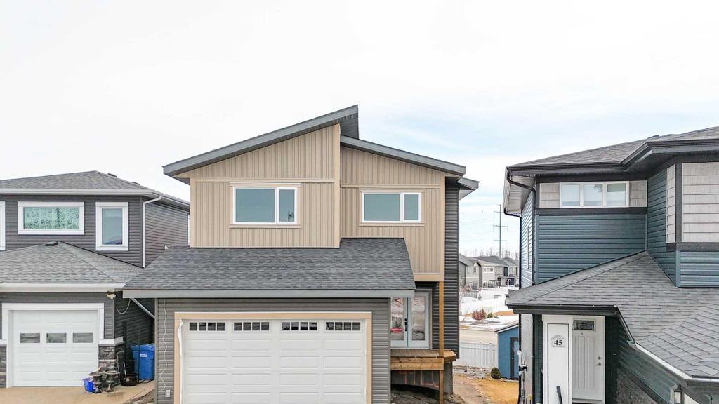 Photo of 49 Lowden Close, Red Deer, AB T4R 0R9 (MLS # A2295817)