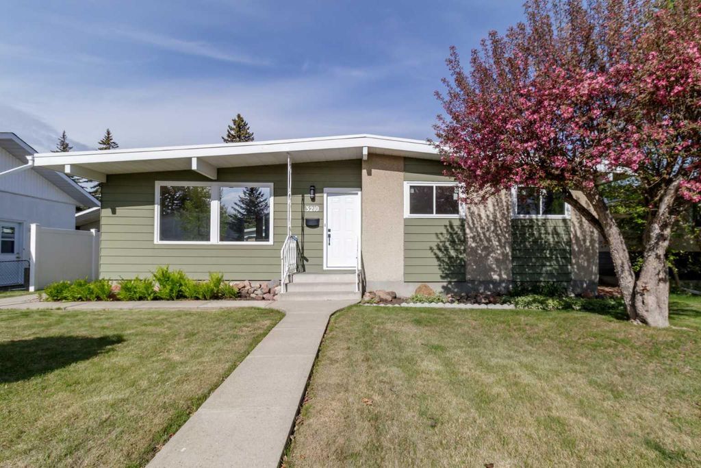 Photo of 3210 43 Avenue, Red Deer, AB T4N 3A9 (MLS # A2312868)