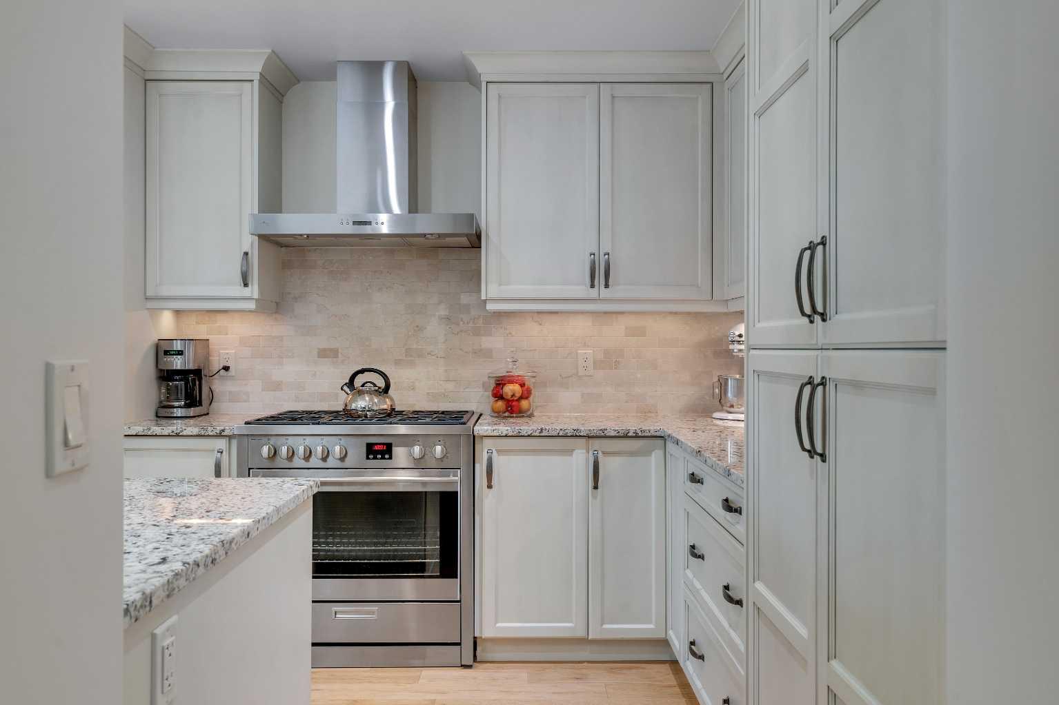 221 Quarry Way SE 401