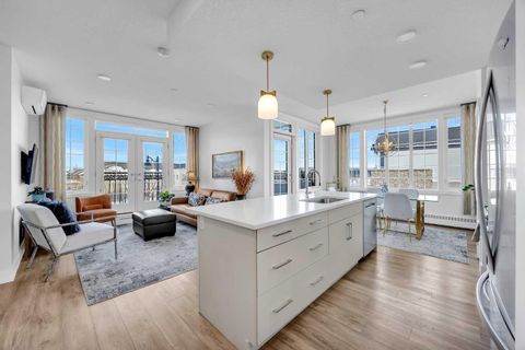 38 Quarry Gate SE 210 Calgary AB T2C 5T6