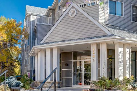2204 1 Street SW 211 Calgary AB T2S 1P4