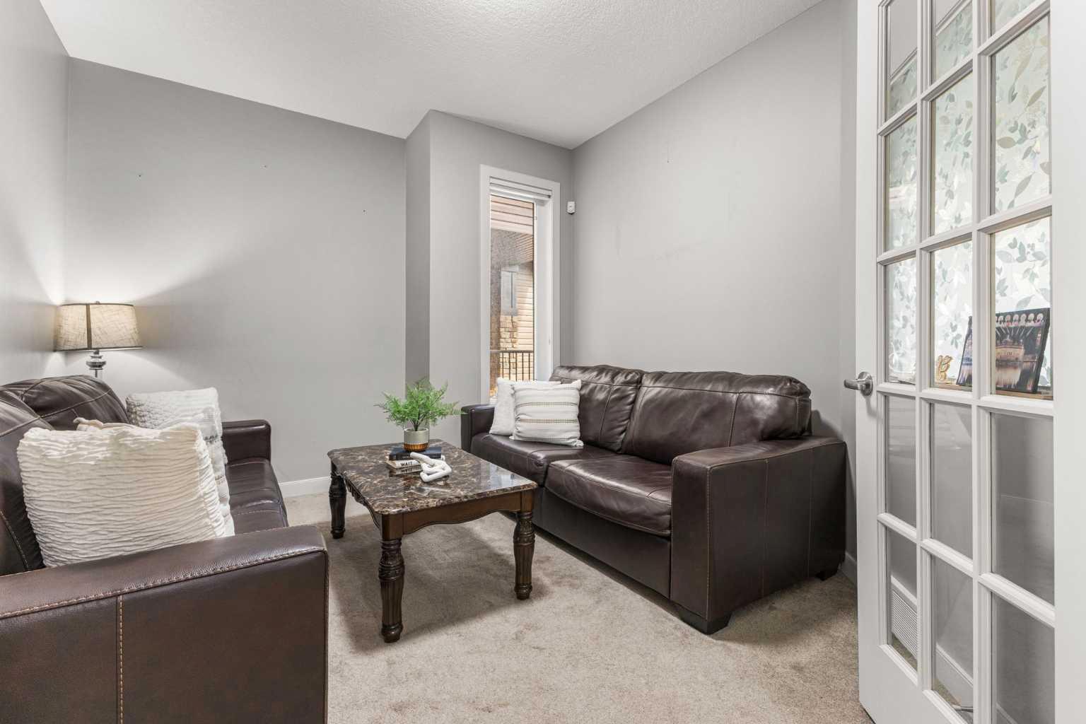 76 Evanspark Circle NW