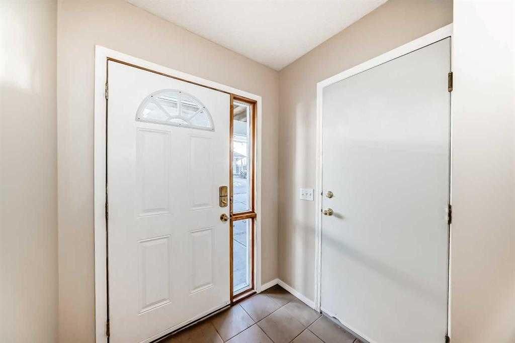 Photo of 677 Regal Park NE, Calgary, AB T2E 0S6 (MLS # A2289127)